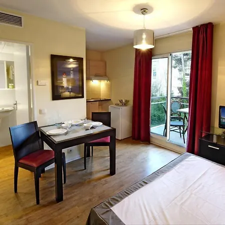 Apartment Olympe 2p4