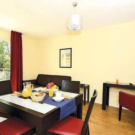 Olympe 2p4 Apartment *